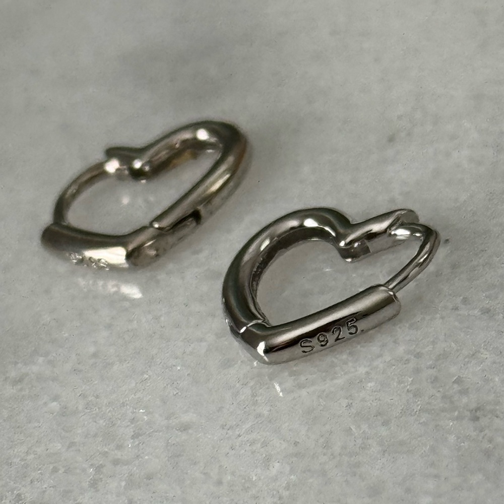 Sterling Silver Heart Huggie Hoop Earrings 

Brand New - Picture 2 of 4